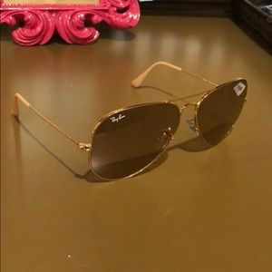 Ray-Ban oversized aviators